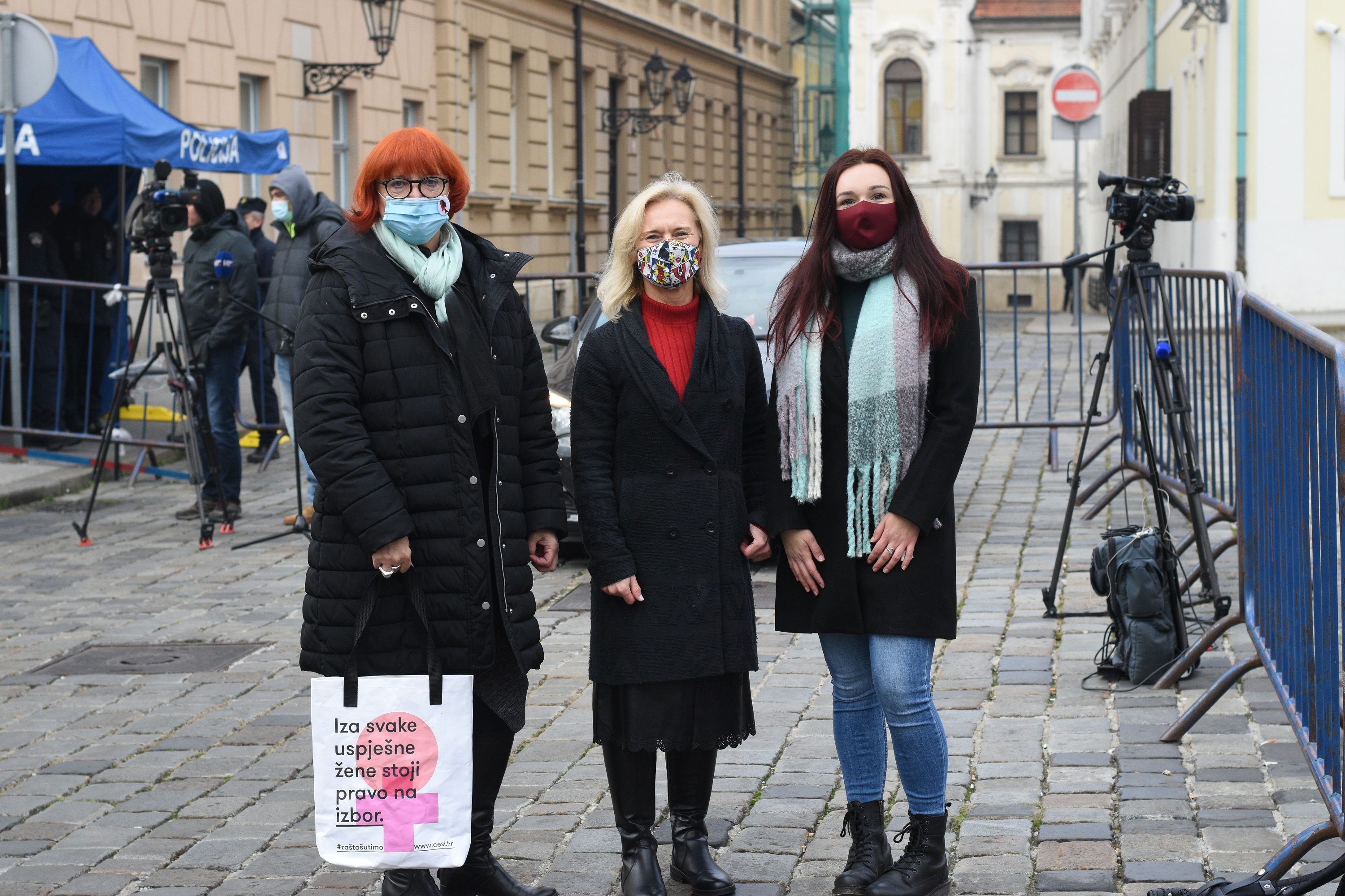 Platforma za reproduktivnu pravdu uputila pismo Vladi i ministrima/cama kojim zahtijeva oštru osudu kršenja ljudskih prava u Poljskoj