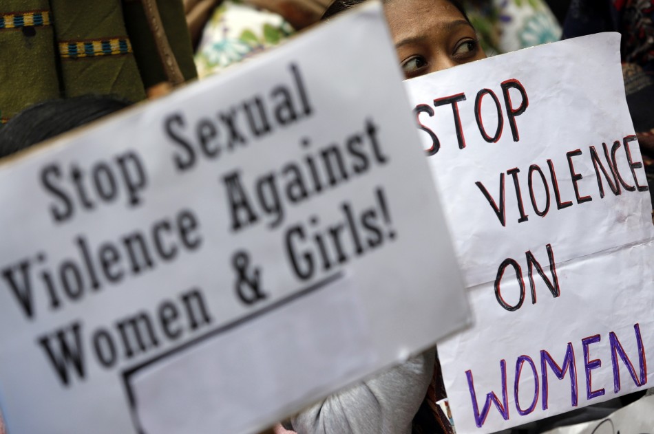 Novi zakon u Turskoj dopušta muškarcima da legalno siluju djevojke – ako se za njih ožene