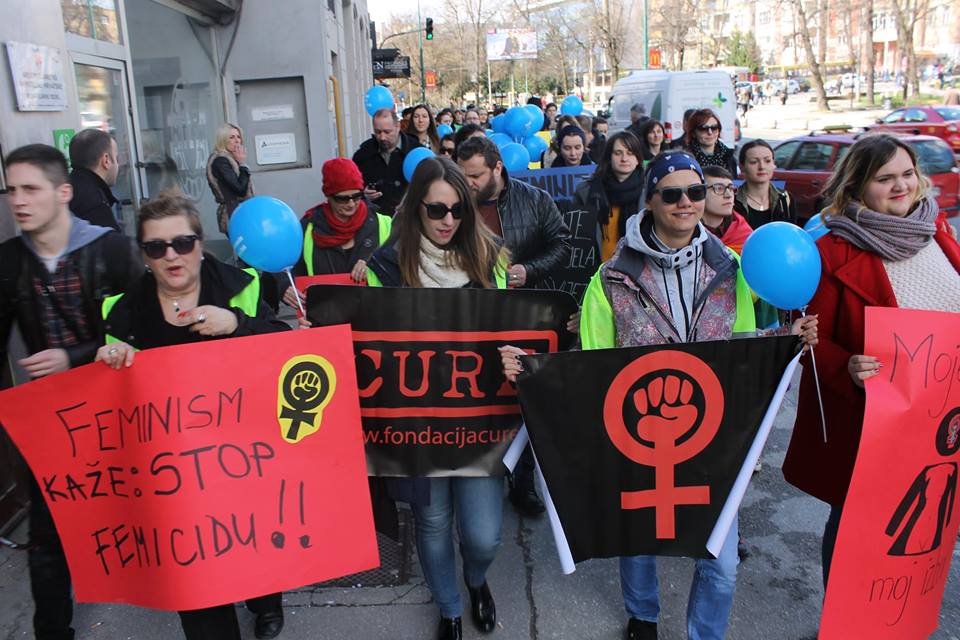 Osmomartovski marš u Sarajevu: ženama ne treba cvijet nego posao!