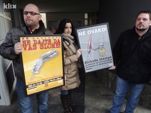 Protesti protiv kršenja prava novinara/ki i slobode medija u BiH
