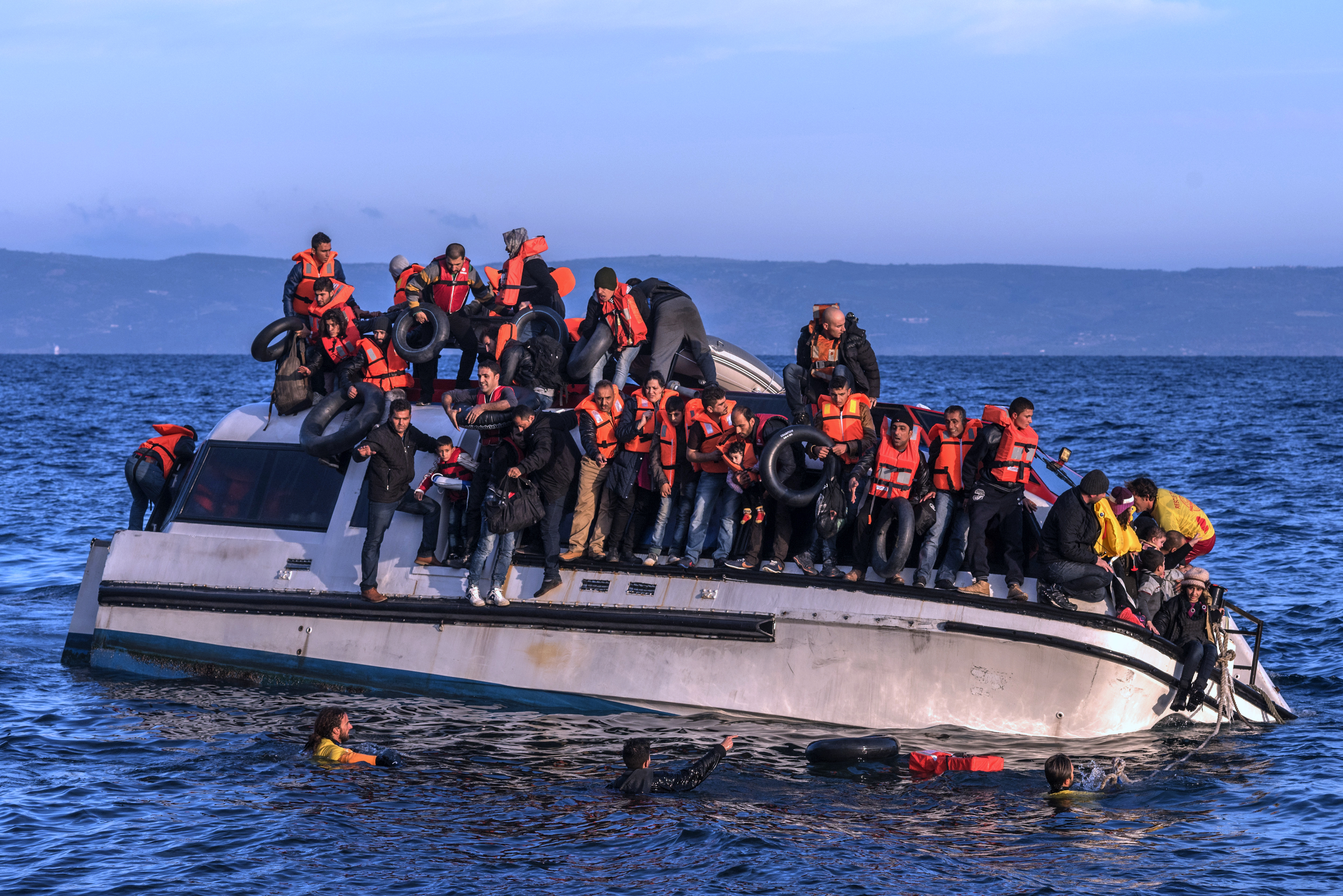 Brod koji želi blokirati spašavanje izbjeglica ušao u mediteranske vode