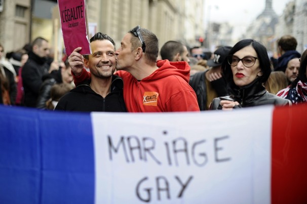 Francuska ozakonila bračnu jednakost