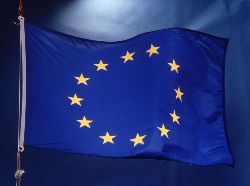 Ministri EU sporazumno odobrili dulji porodiljni dopust i poticaje za očeve