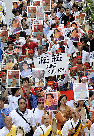 Reakcije na presudu Suu Kyi