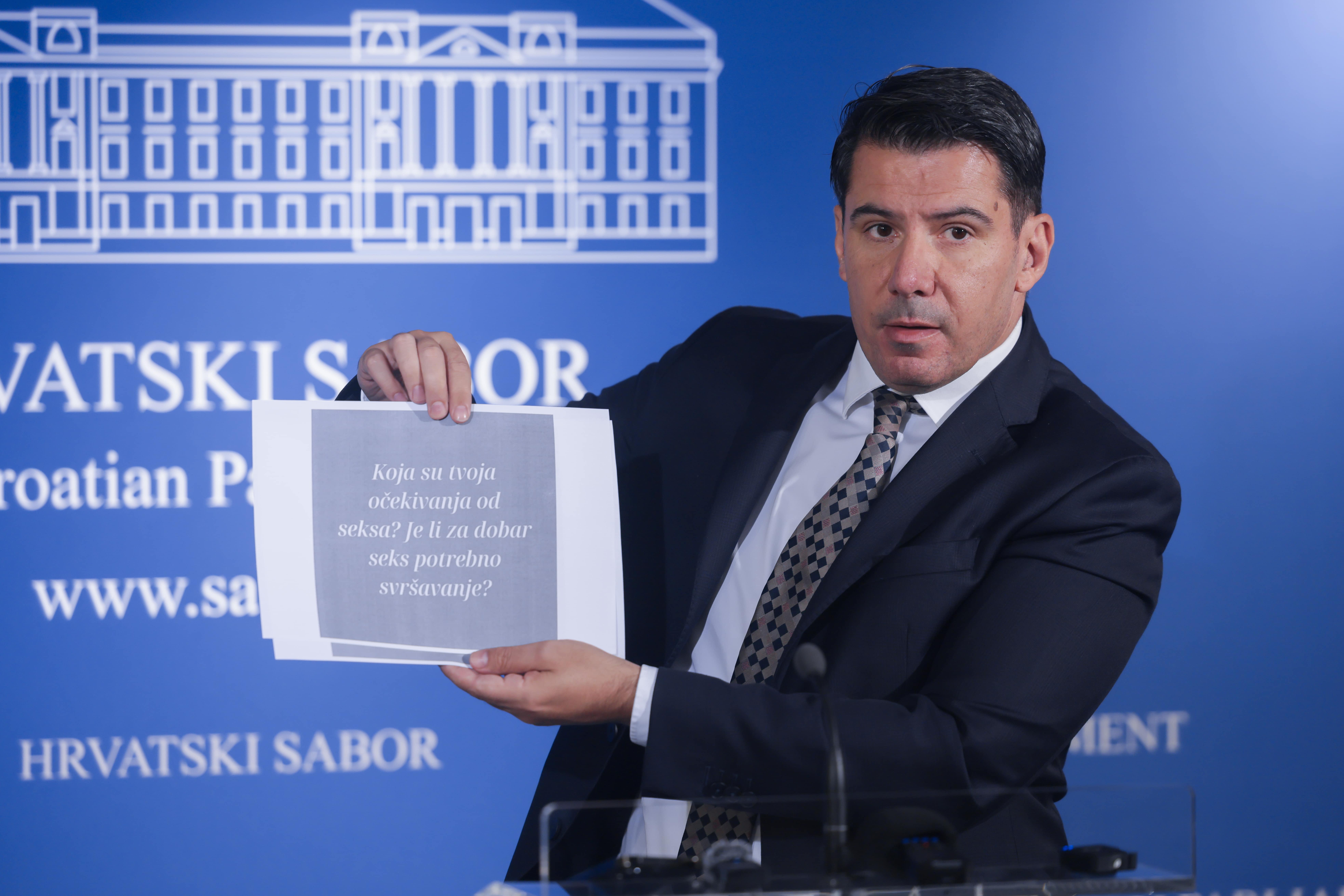 Nikola_Grmoja_seksalice
