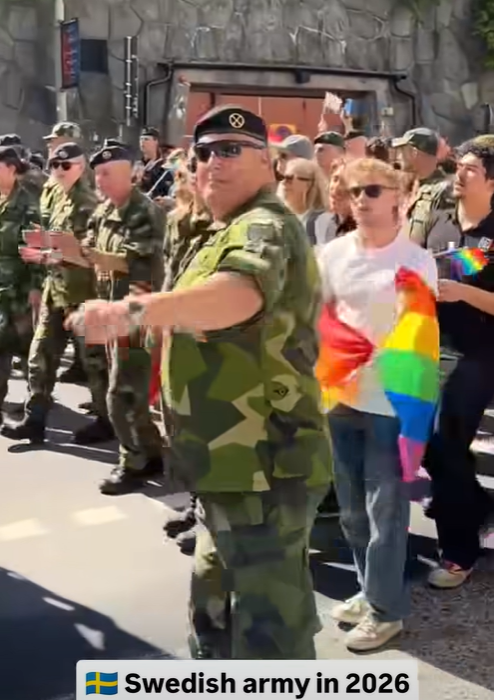 Pripadnici švedskih oružanih snaga sudjelovali su na ovogodišnjem Prideu u Stockholmu